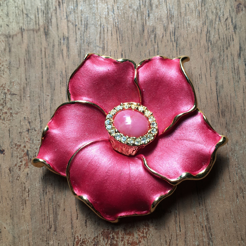 Beautiful Dark Pink Flower Brooch / Pendant